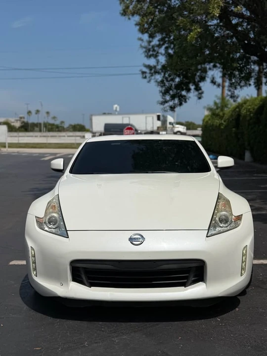 2014 Nissan 370Z 6th Gen - Image 4 of 15