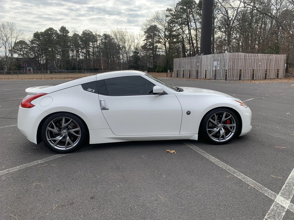 2014 Nissan 370Z 6th Gen - Image 11 of 31