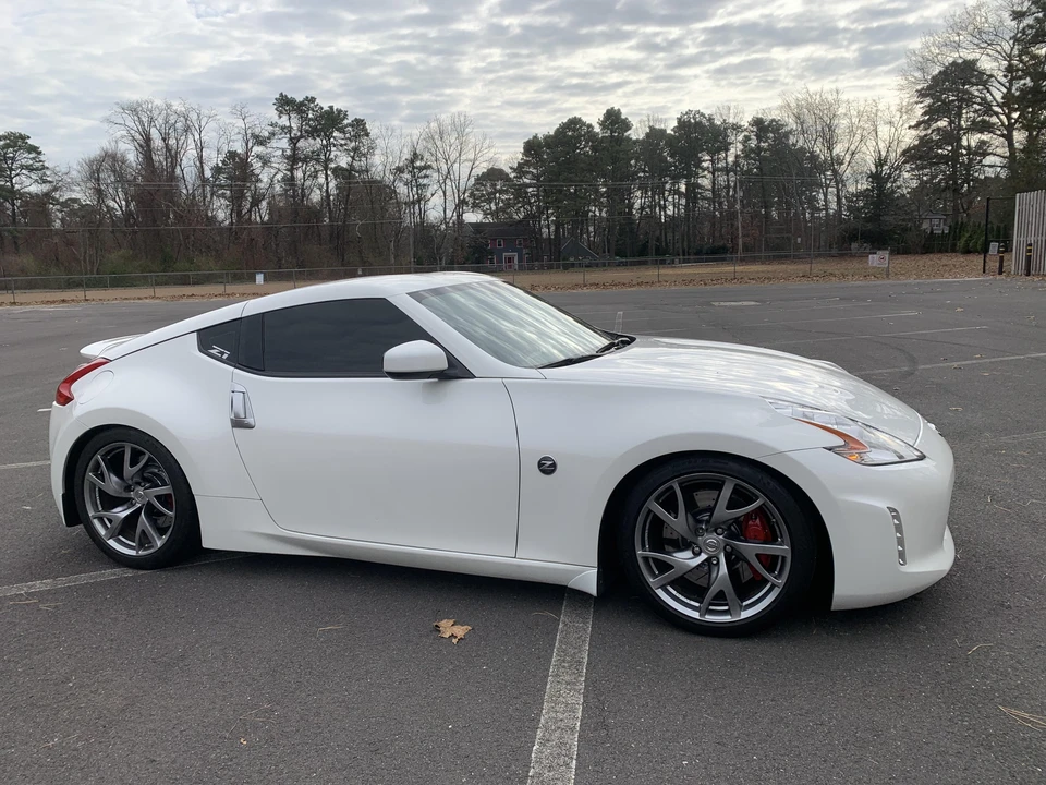 2014 Nissan 370Z 6th Gen - Image 12 of 31