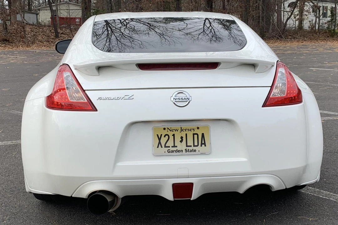 2014 Nissan 370Z 6th Gen - Image 5 of 31
