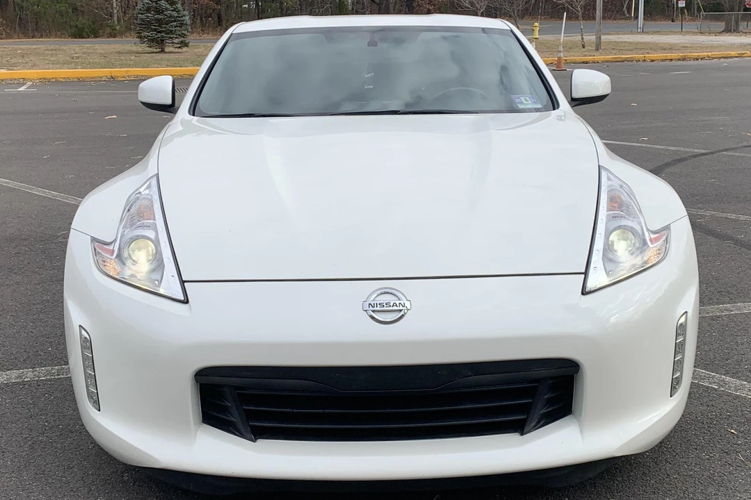 2014 Nissan 370Z 6th Gen - Image 2 of 31