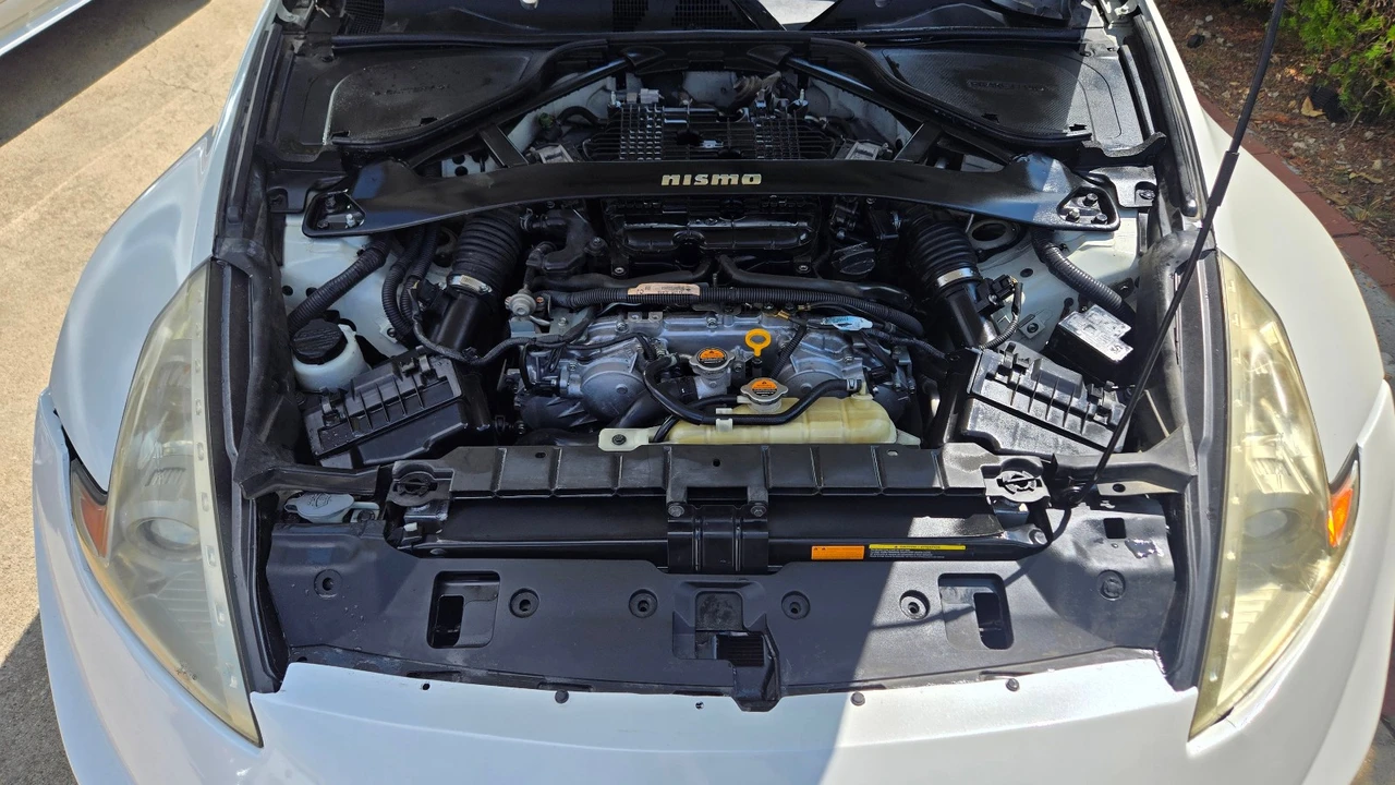 2014 Nissan 370Z Nismo 6th Gen - Image 17 of 18