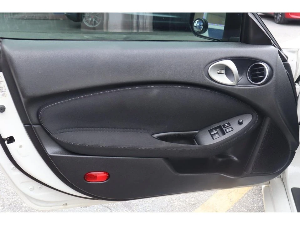 2014 Nissan 370Z 6th Gen - Image 12 of 20