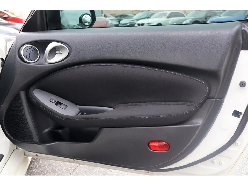 2014 Nissan 370Z 6th Gen - Image 14 of 20