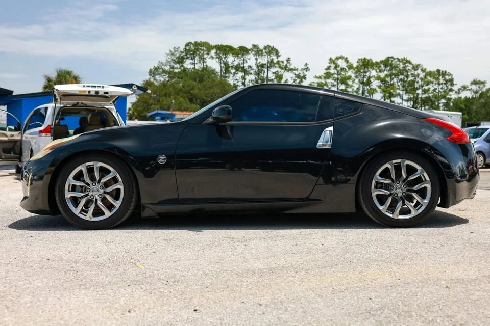 2014 Nissan 370Z 6th Gen - Image 3 of 20