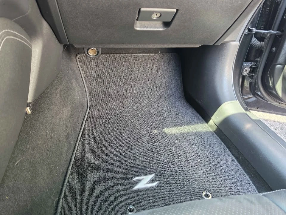 2014 Nissan 370Z 6th Gen - Image 10 of 17