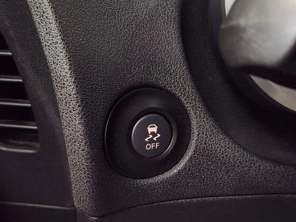 2014 Nissan 370Z 6th Gen - Image 16 of 20