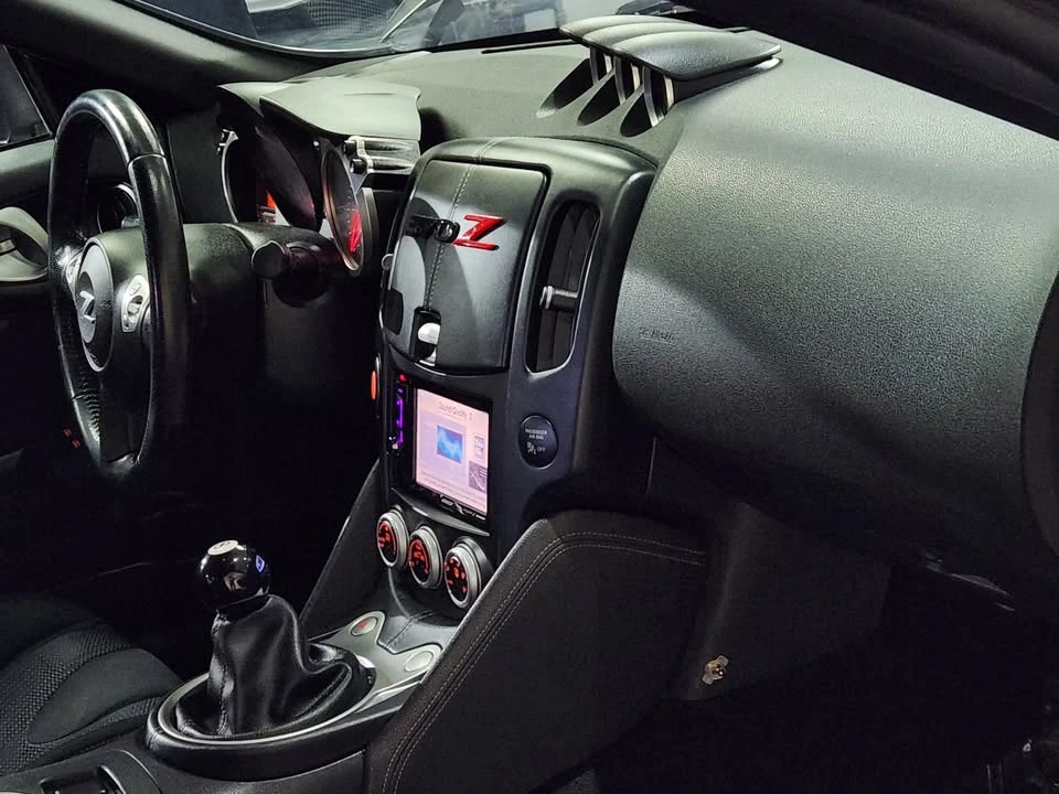 2014 Nissan 370Z 6th Gen - Image 11 of 20