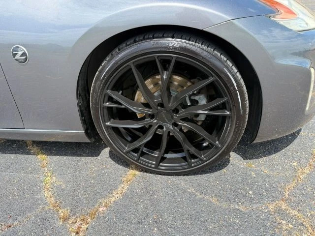 2014 Nissan 370Z 6th Gen - Image 9 of 23