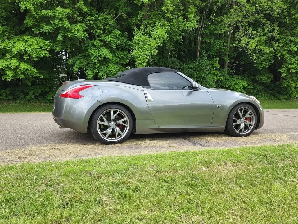 2014 Nissan 370Z 6th Gen - Image 5 of 16
