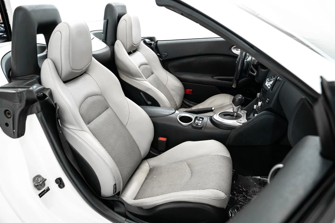 2014 Nissan 370Z 6th Gen - Image 21 of 21