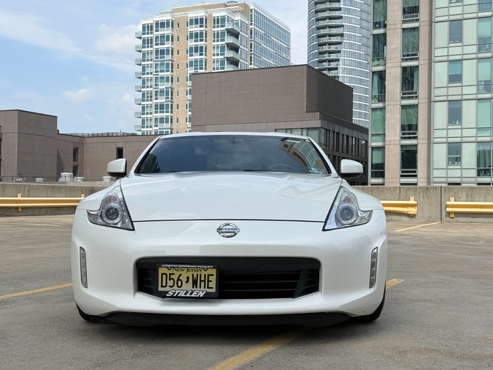 2014 Nissan 370Z 6th Gen - Image 2 of 17