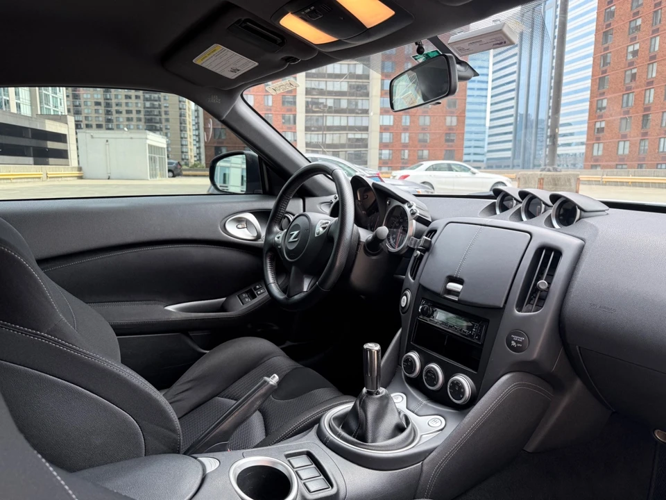 2014 Nissan 370Z 6th Gen - Image 11 of 17