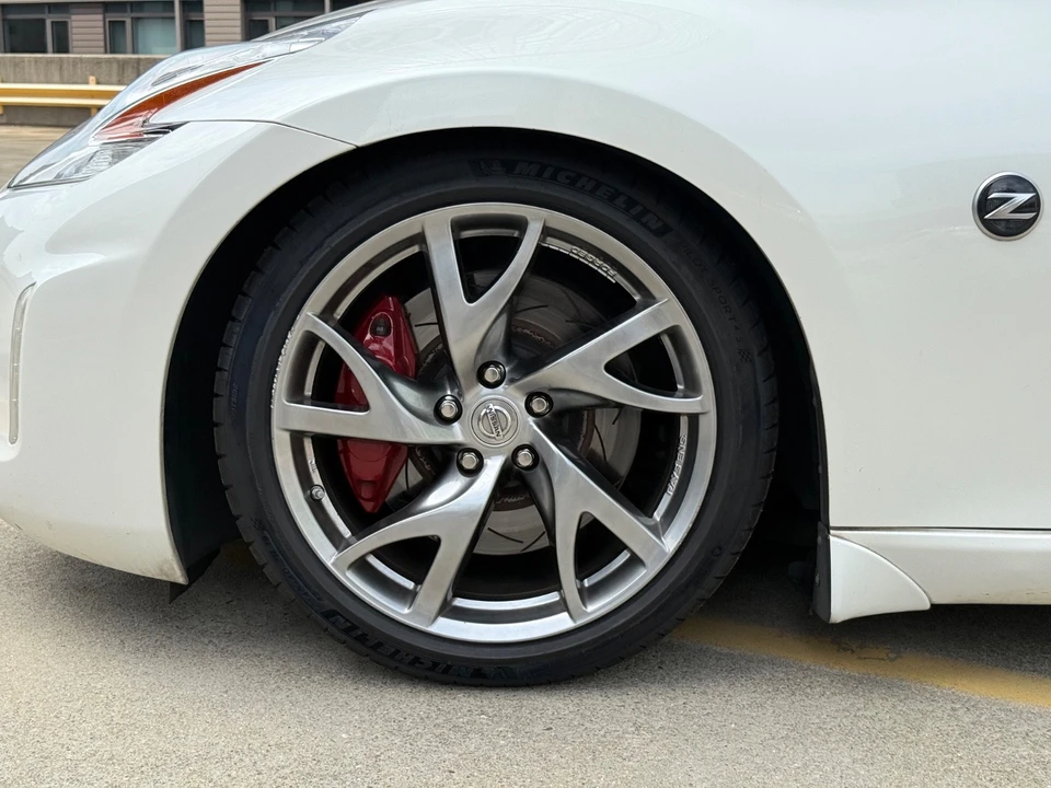 2014 Nissan 370Z 6th Gen - Image 15 of 17