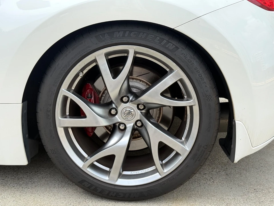 2014 Nissan 370Z 6th Gen - Image 14 of 17