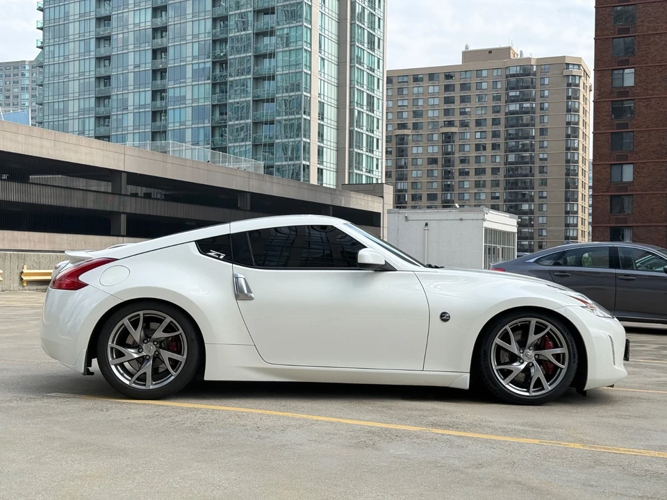 2014 Nissan 370Z 6th Gen - Image 7 of 17