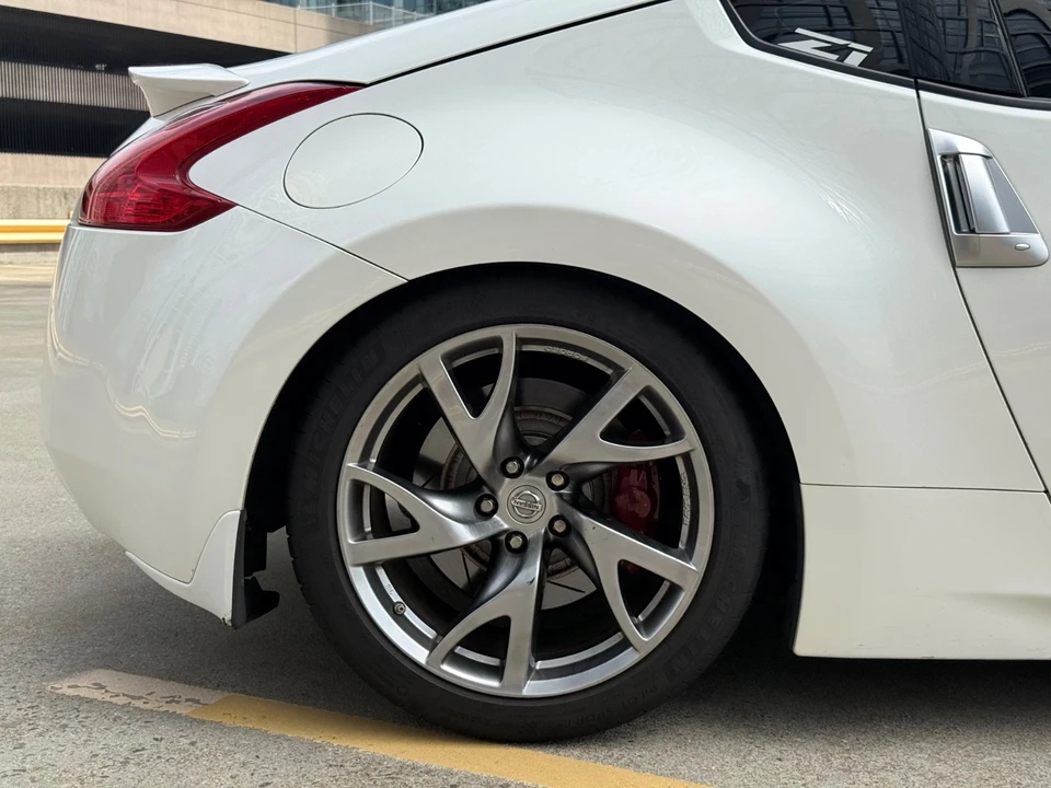 2014 Nissan 370Z 6th Gen - Image 17 of 17