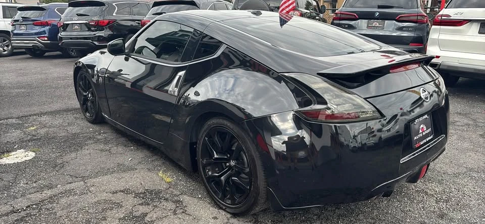 2014 Nissan 370Z 6th Gen - Image 6 of 9
