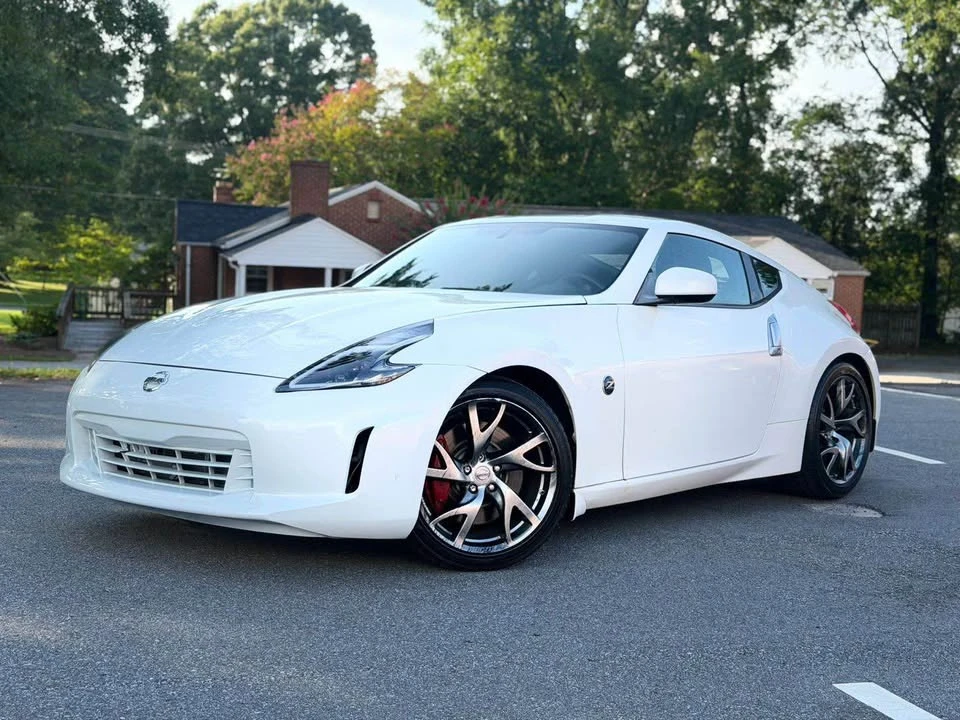 2014 Nissan 370Z 6th Gen - Image 2 of 12