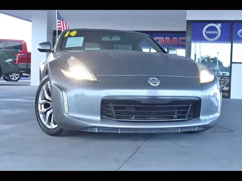 2014 Nissan 370Z Touring Coupe 2D