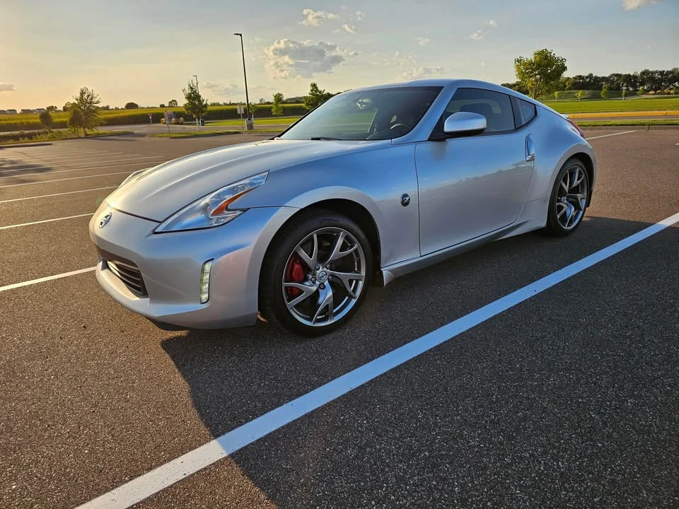 2014 Nissan 370Z 6th Gen - Image 7 of 15