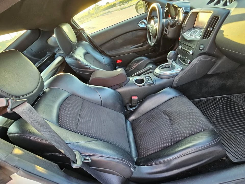 2014 Nissan 370Z 6th Gen - Image 11 of 15