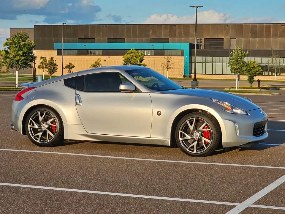 2014 Nissan 370Z 6th Gen - Image 5 of 15