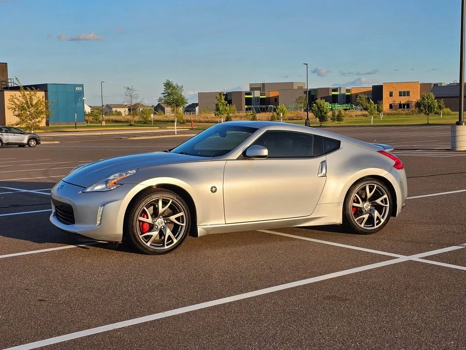 2014 Nissan 370Z 6th Gen - Image 3 of 15