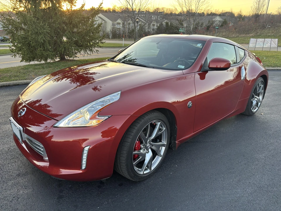 2014 Nissan 370Z 6th Gen - Image 9 of 31