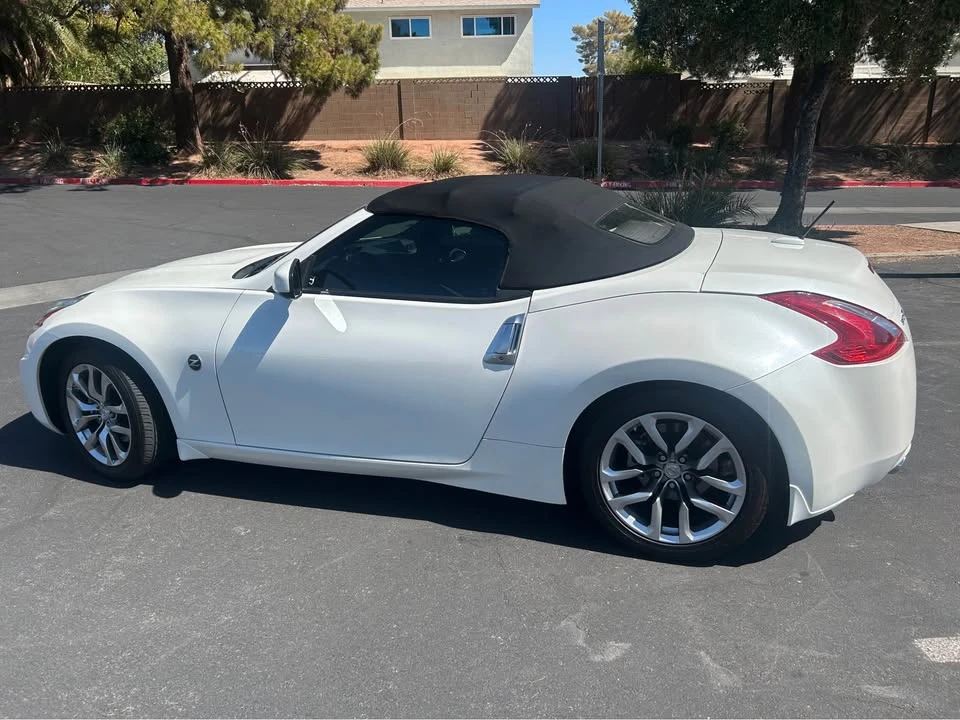 2014 Nissan 370Z 6th Gen - Image 4 of 13