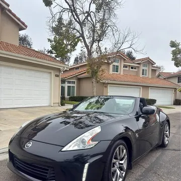 2014 Nissan 370Z Touring Roadster 2D