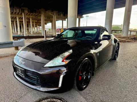 2014 Nissan 370Z Touring Roadster 2D
