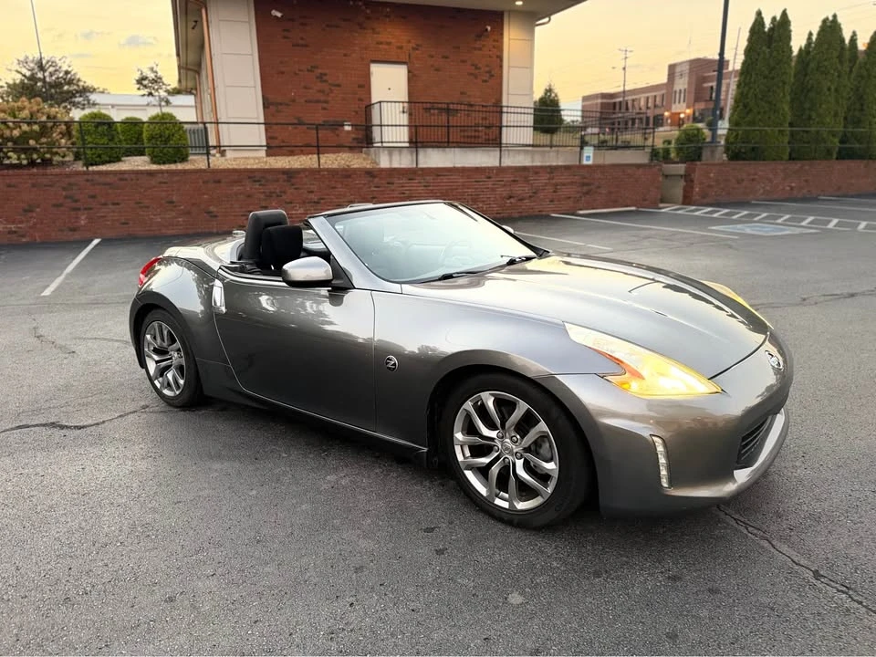 2014 Nissan 370Z 6th Gen - Image 5 of 17