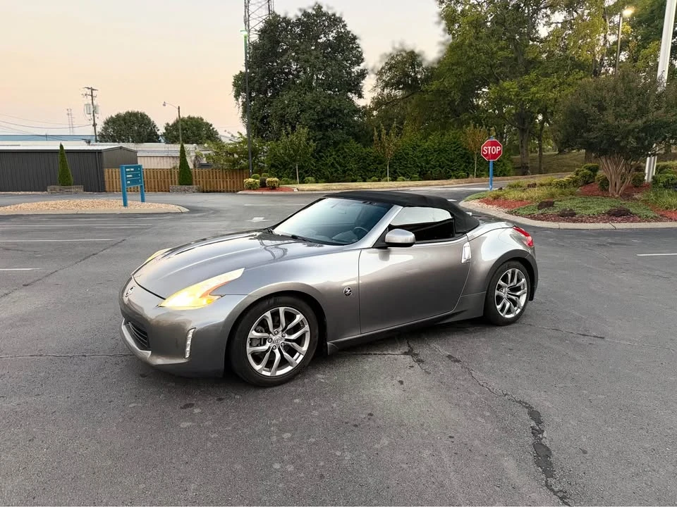 2014 Nissan 370Z 6th Gen - Image 2 of 17