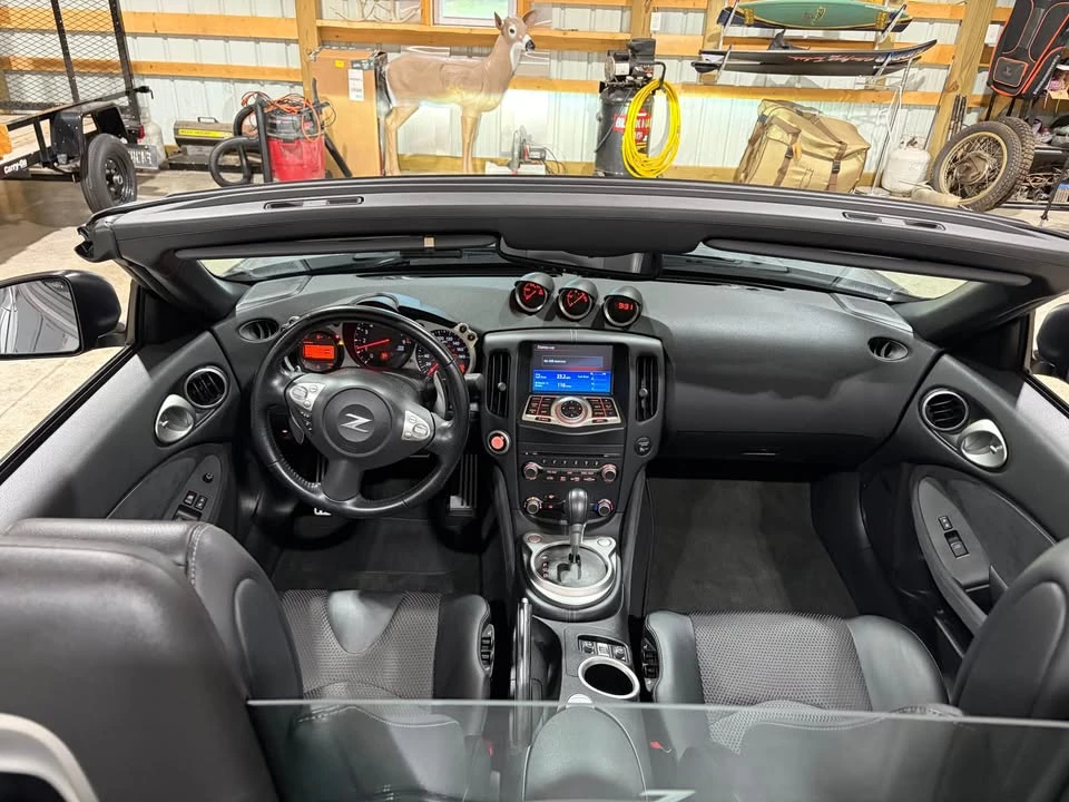 2014 Nissan 370Z 6th Gen - Image 10 of 15