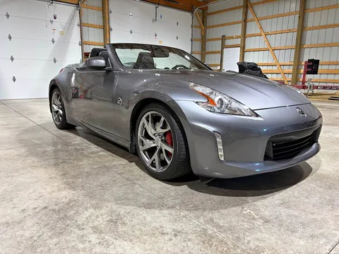 2014 Nissan 370Z Touring Roadster 2D