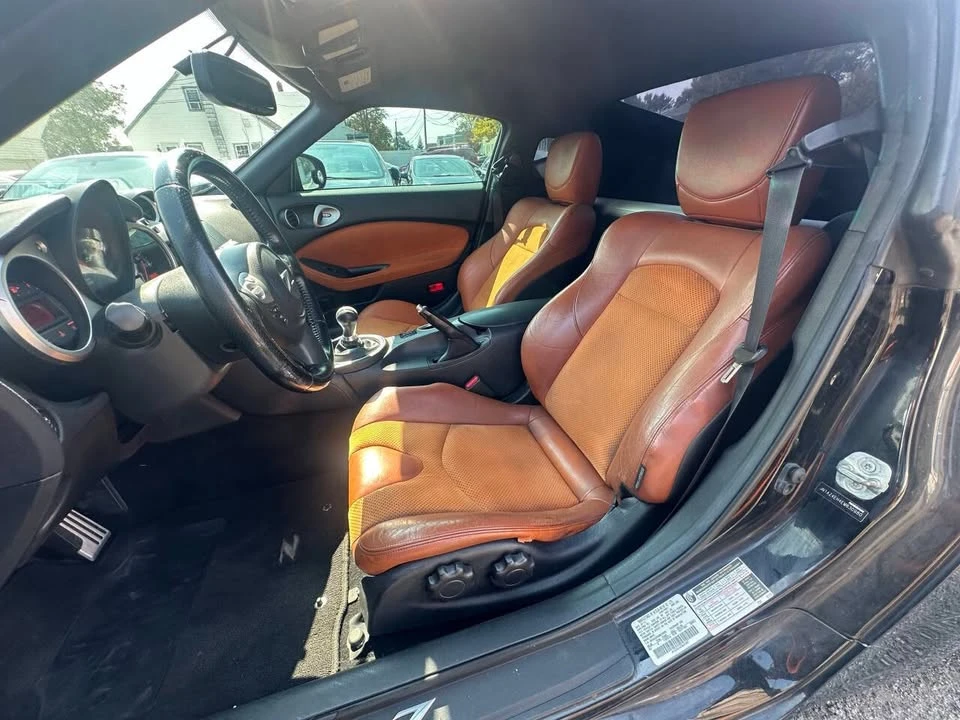 2014 Nissan 370Z 6th Gen - Image 9 of 12