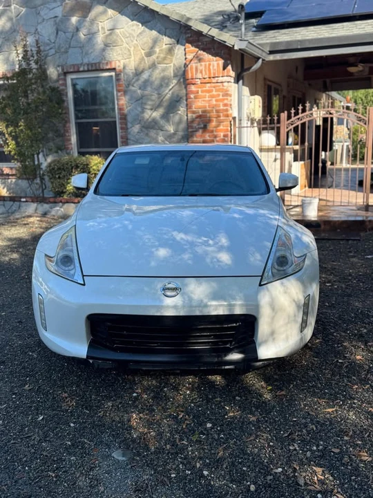 2014 Nissan 370Z 6th Gen - Image 11 of 18