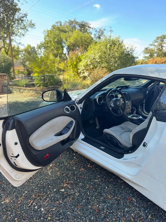 2014 Nissan 370Z 6th Gen - Image 12 of 18