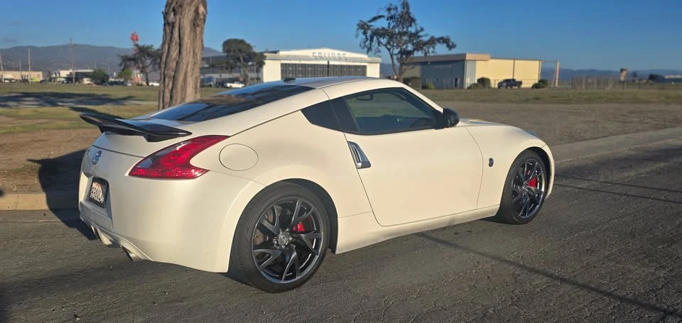 2014 Nissan 370Z 6th Gen - Image 2 of 4