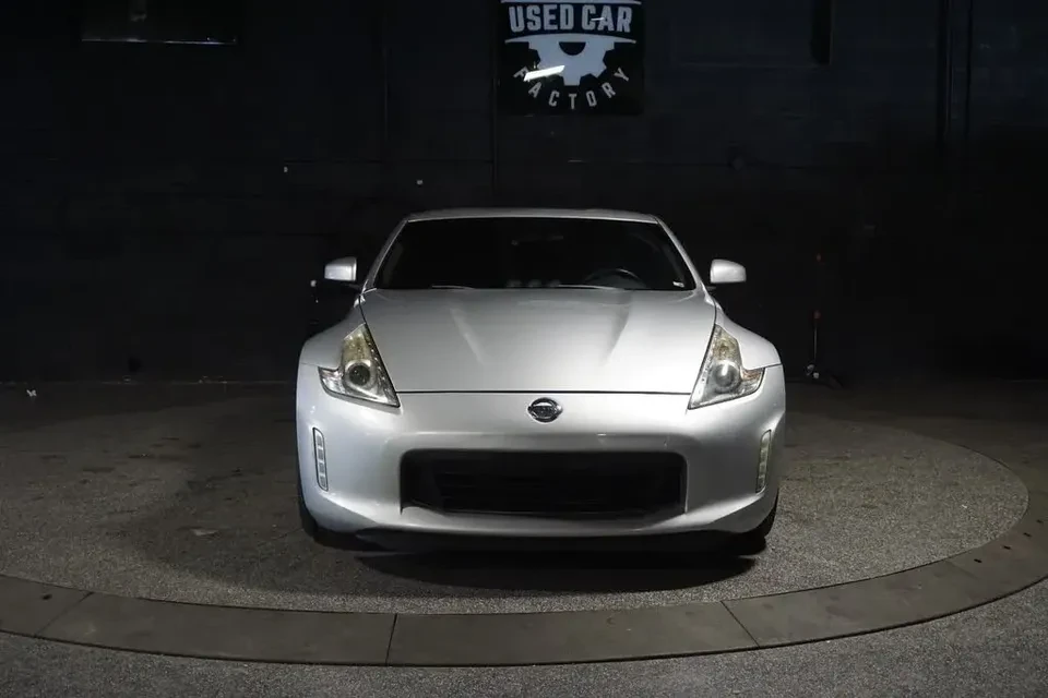 2014 Nissan 370Z 6th Gen - Image 8 of 10