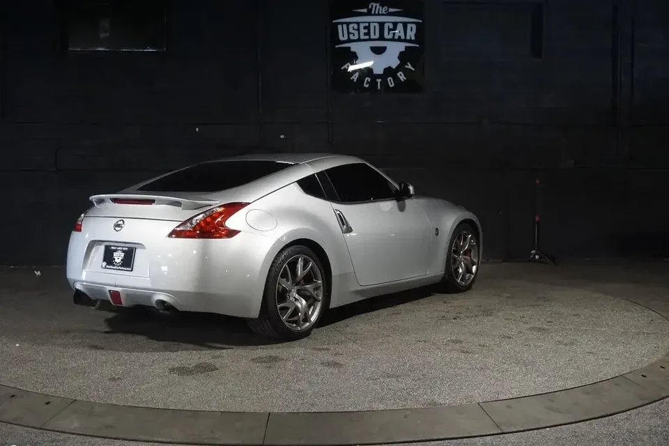 2014 Nissan 370Z 6th Gen - Image 3 of 10