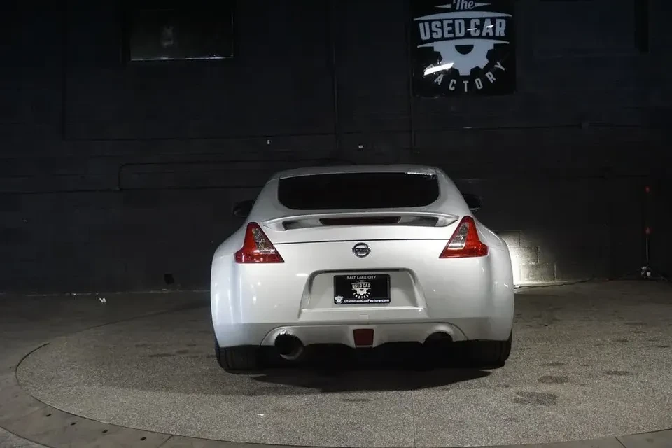 2014 Nissan 370Z 6th Gen - Image 4 of 10