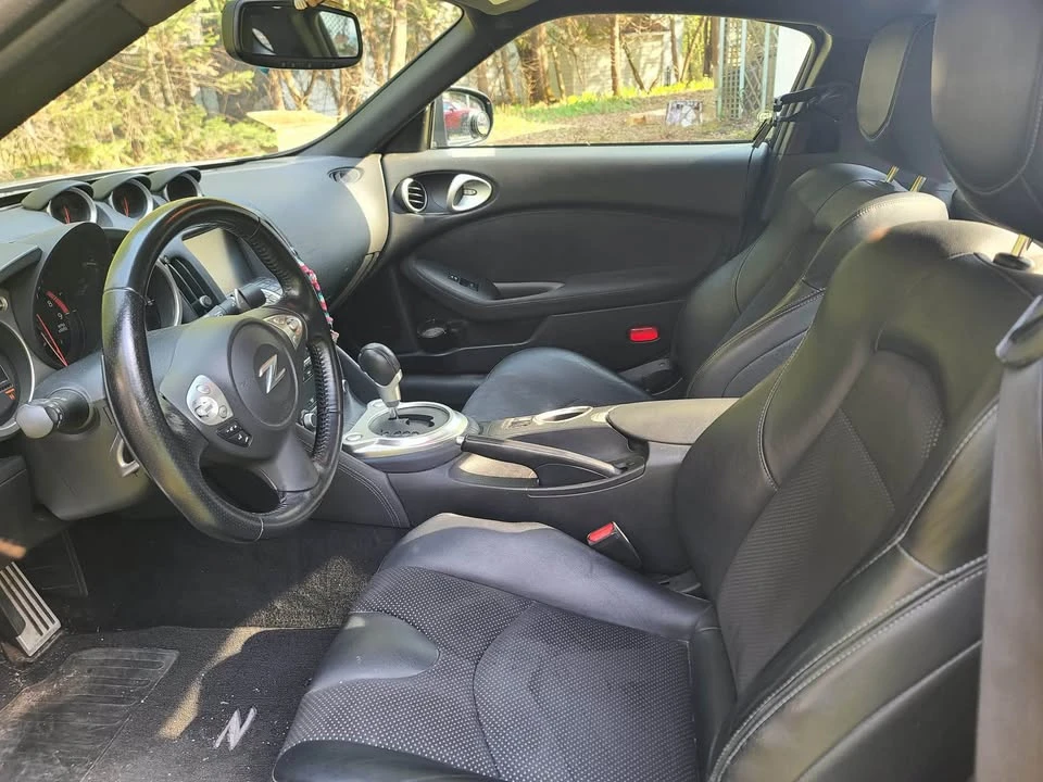 2014 Nissan 370Z 6th Gen - Image 9 of 11