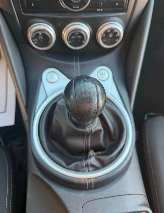 2014 Nissan 370Z 6th Gen - Image 6 of 10