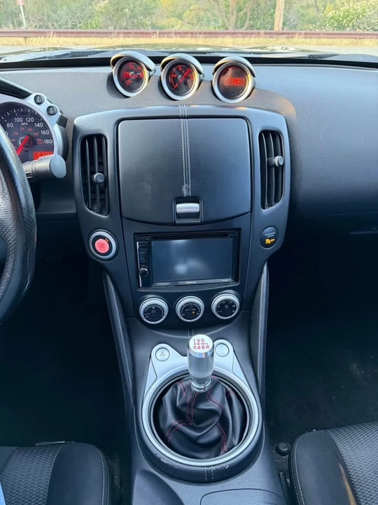 2014 Nissan 370Z 6th Gen - Image 9 of 19