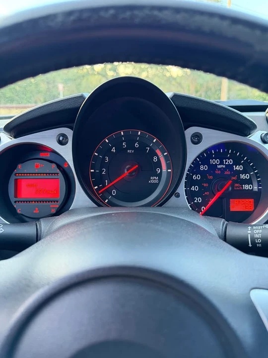 2014 Nissan 370Z 6th Gen - Image 8 of 19