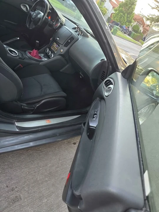 2014 Nissan 370Z 6th Gen - Image 10 of 20