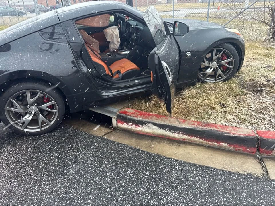 2014 Nissan 370Z 6th Gen - Image 3 of 8