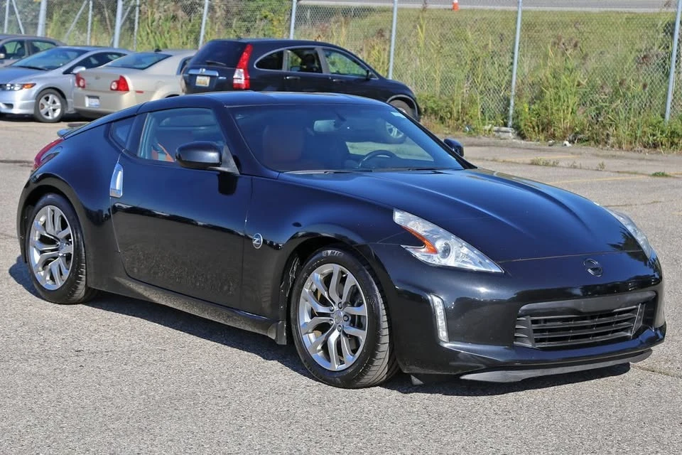 2014 Nissan 370Z 6th Gen - Image 3 of 13